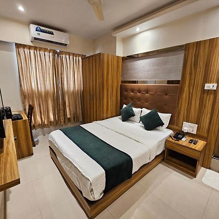 Hotel Bkc Garden - Near Us Embassy Bkc Mumbai Exterior foto