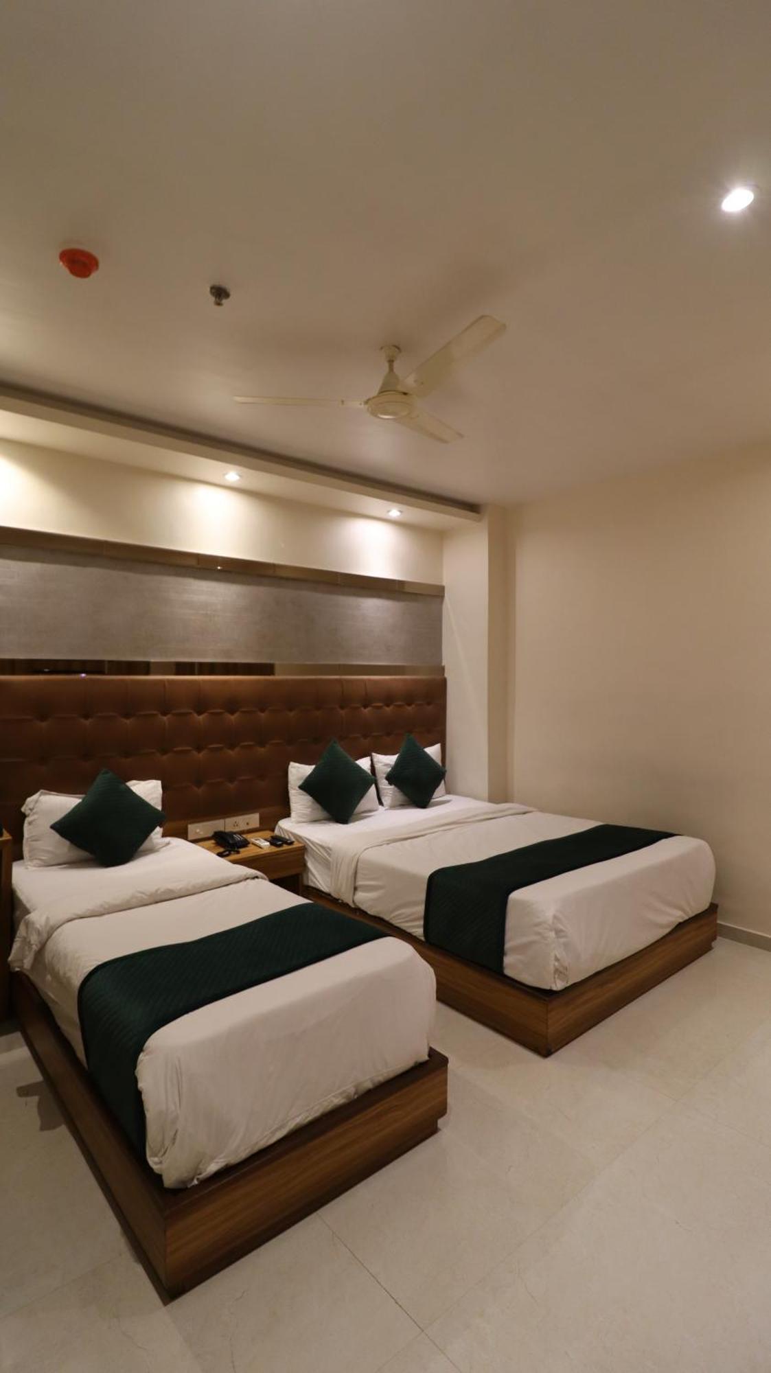 Hotel Bkc Garden - Near Us Embassy Bkc Mumbai Exterior foto