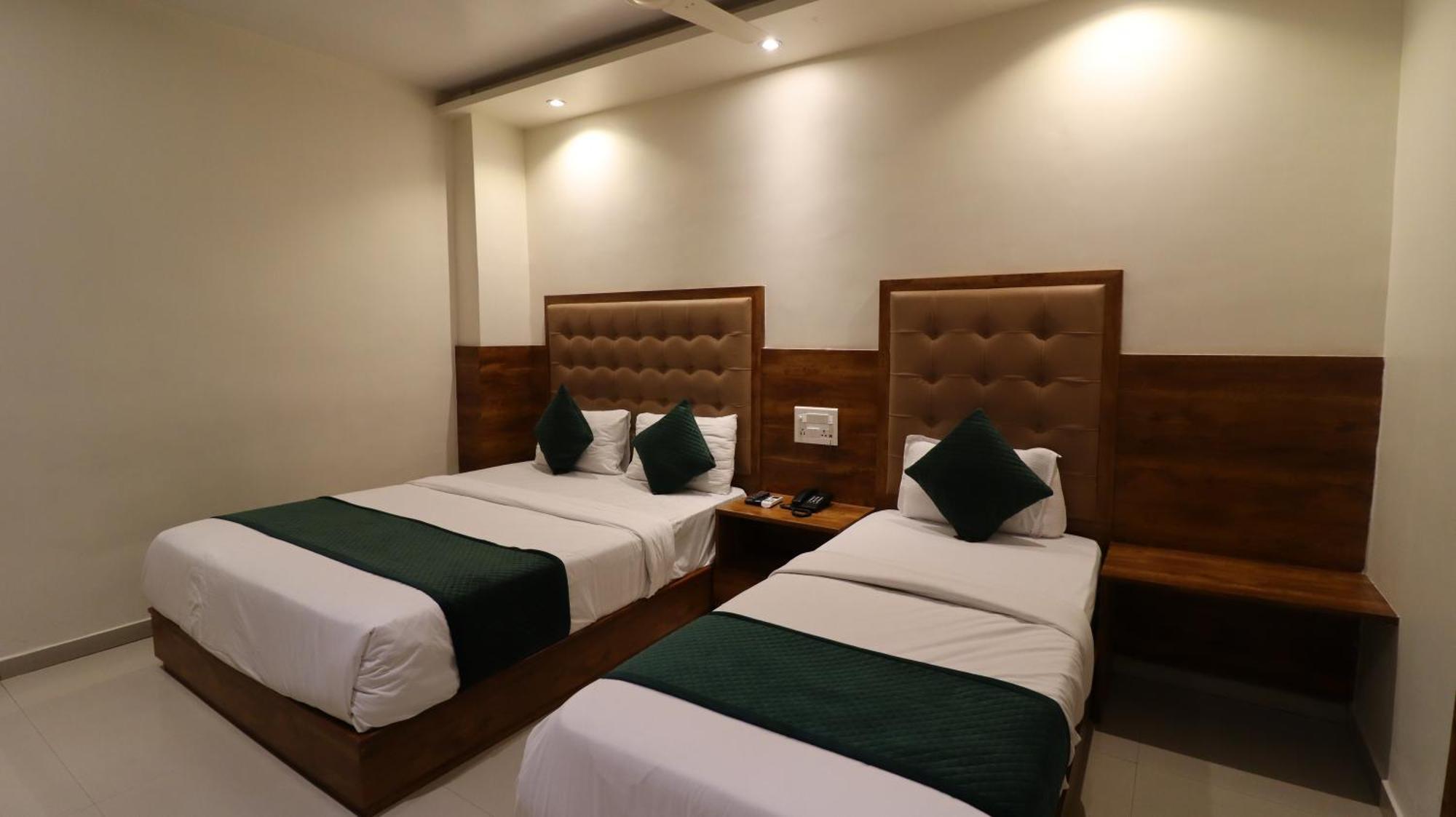 Hotel Bkc Garden - Near Us Embassy Bkc Mumbai Exterior foto