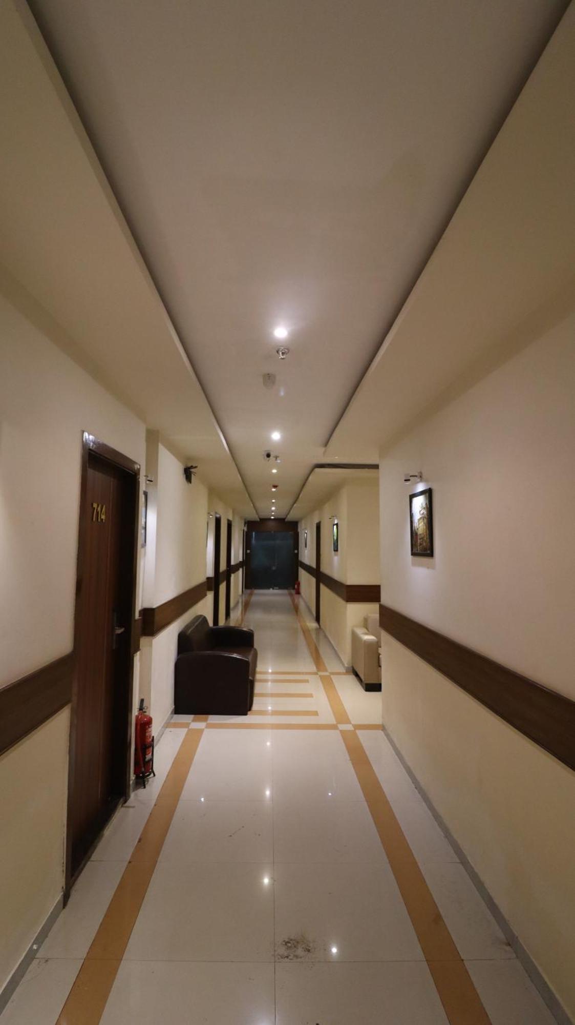 Hotel Bkc Garden - Near Us Embassy Bkc Mumbai Exterior foto
