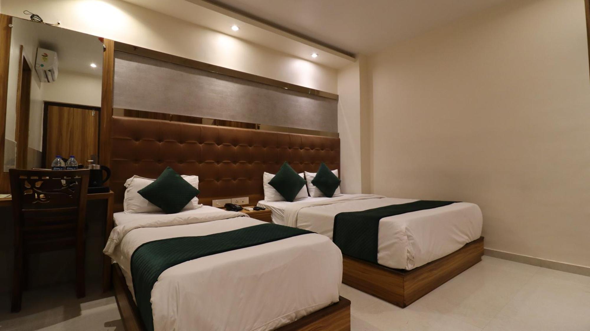 Hotel Bkc Garden - Near Us Embassy Bkc Mumbai Exterior foto