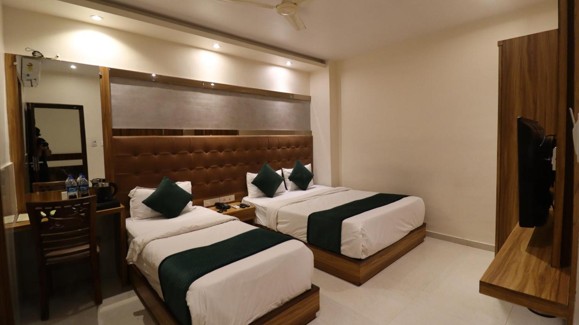 Hotel Bkc Garden - Near Us Embassy Bkc Mumbai Exterior foto